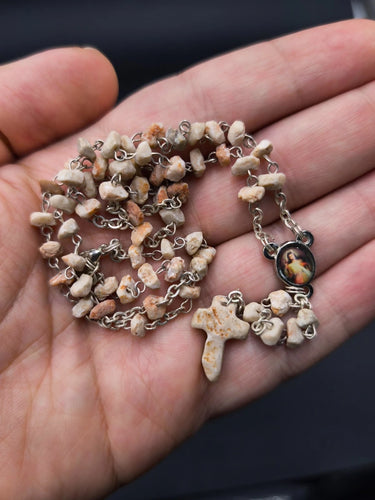 Vintage Natural Stone Rosary Necklace – Virgin Mary & Divine Mercy Medal handmade
