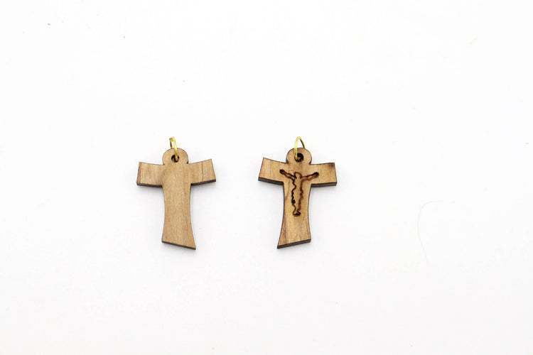 50 Crosses Tau Necklace carved Jesus